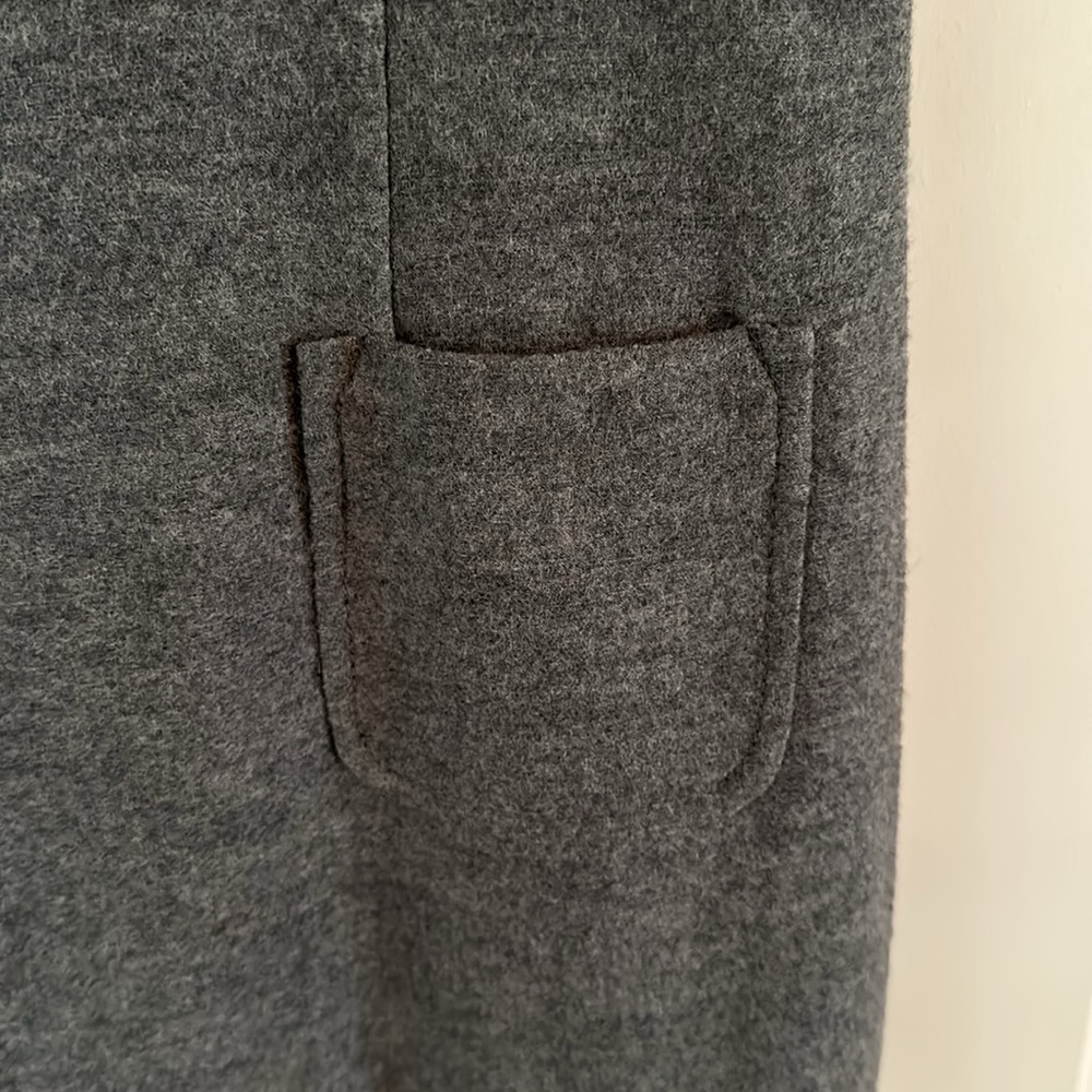 Gray wool mini dress with pockets - Picture 3 of 3